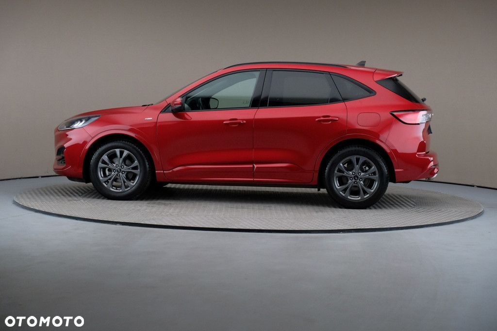 Ford Kuga - 4