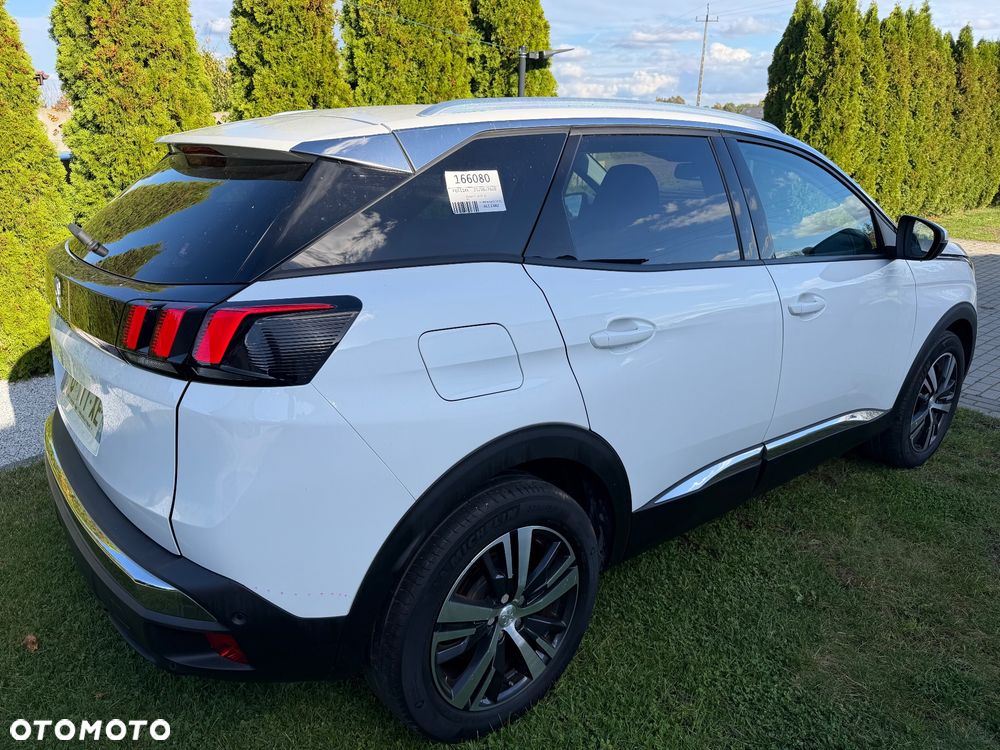 Peugeot 3008 2020 photo 3