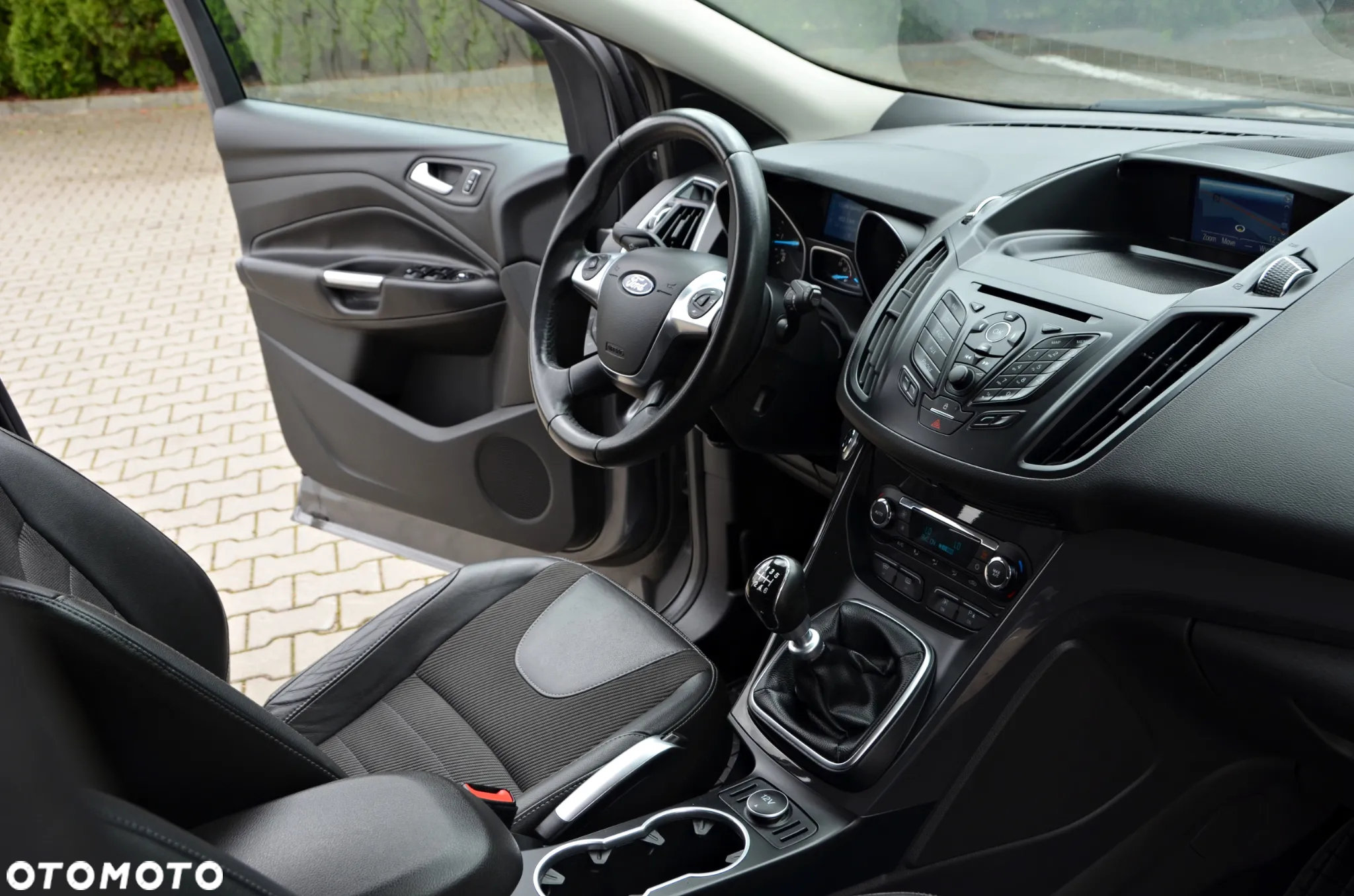 Ford Kuga 2.0 TDCi Titanium - 5