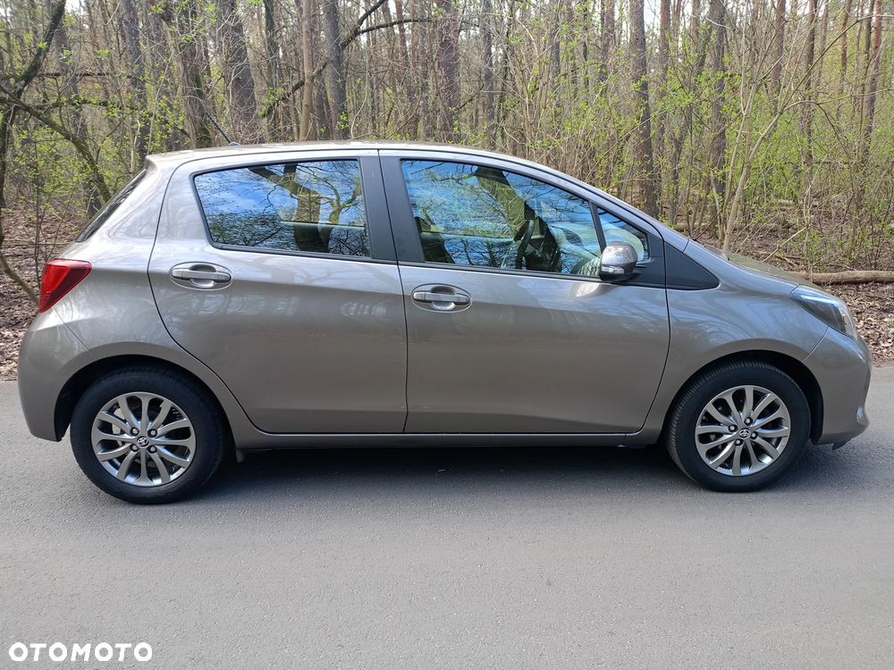 Toyota Yaris 1.33 Premium MS - 17