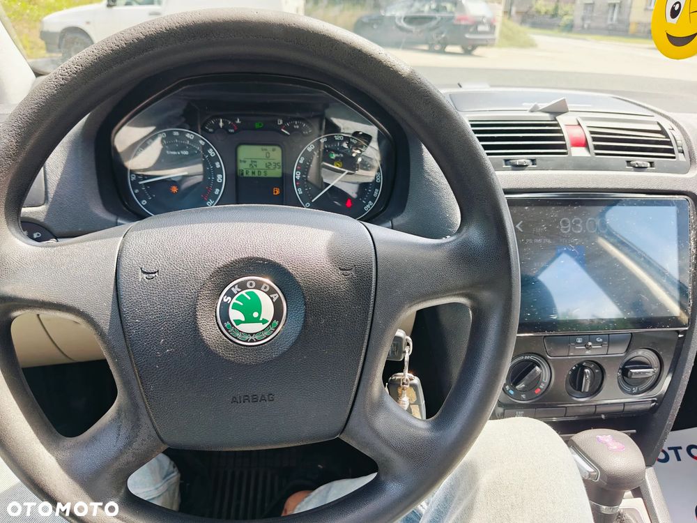 Skoda Octavia 2.0 FSI Elegance Tiptr - 20