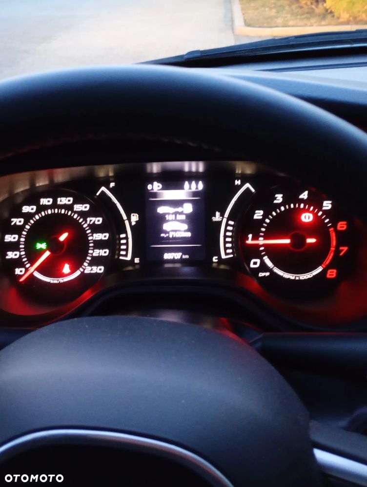 Fiat Tipo - 12