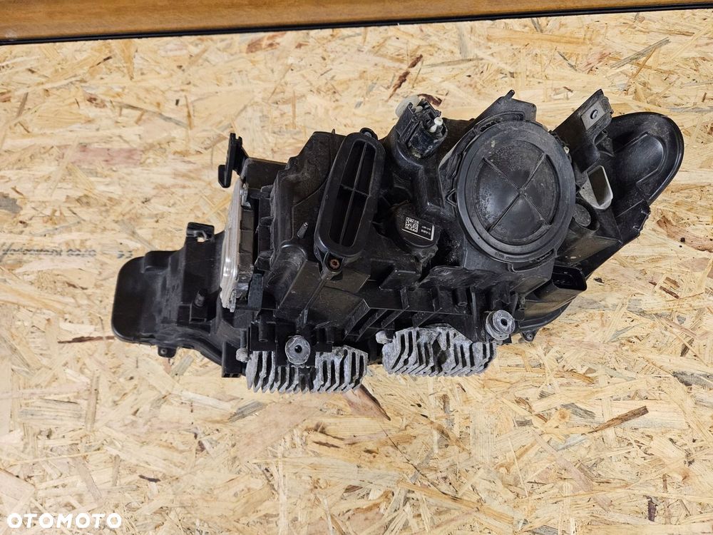 LAMPA PRAWY PRZÓD XENON BIXENON BMW F30 F31 - 11