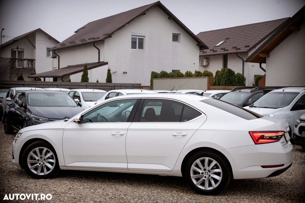 Skoda Superb 2.0 TDI DSG Style - 7