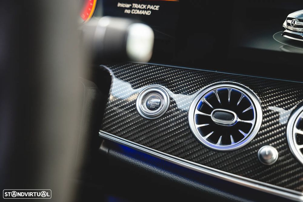 Mercedes-Benz E 63 AMG S 4-Matic+ - 41