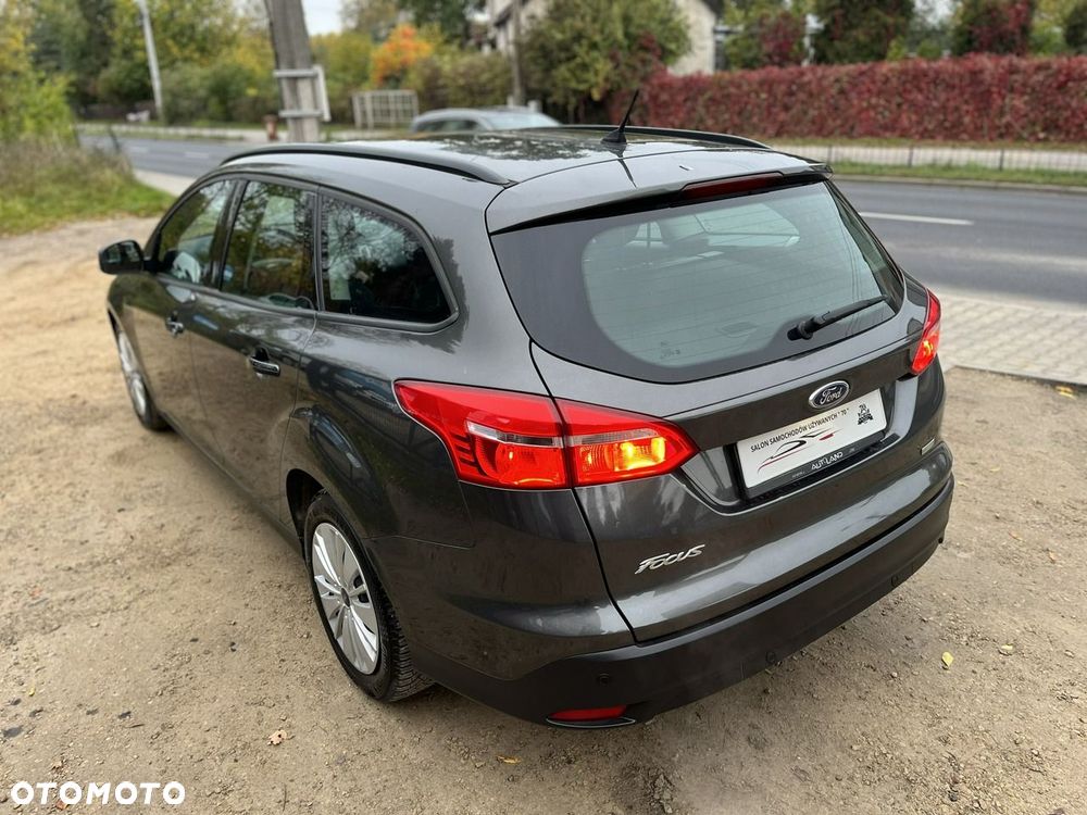 Ford Focus - 10