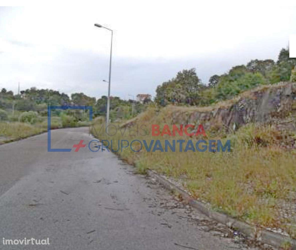 Conjunto de 24 lotes para construção - Grande imagem: 3/7