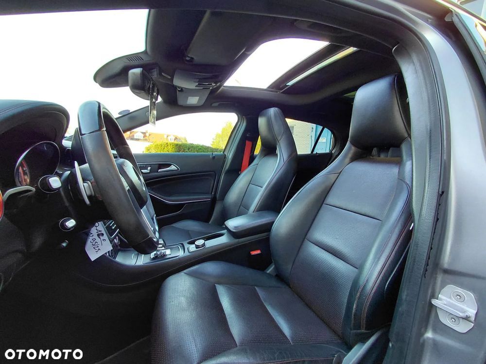 Mercedes-Benz GLA 45 AMG 4Matic 7G-DCT Edition 1 - 19