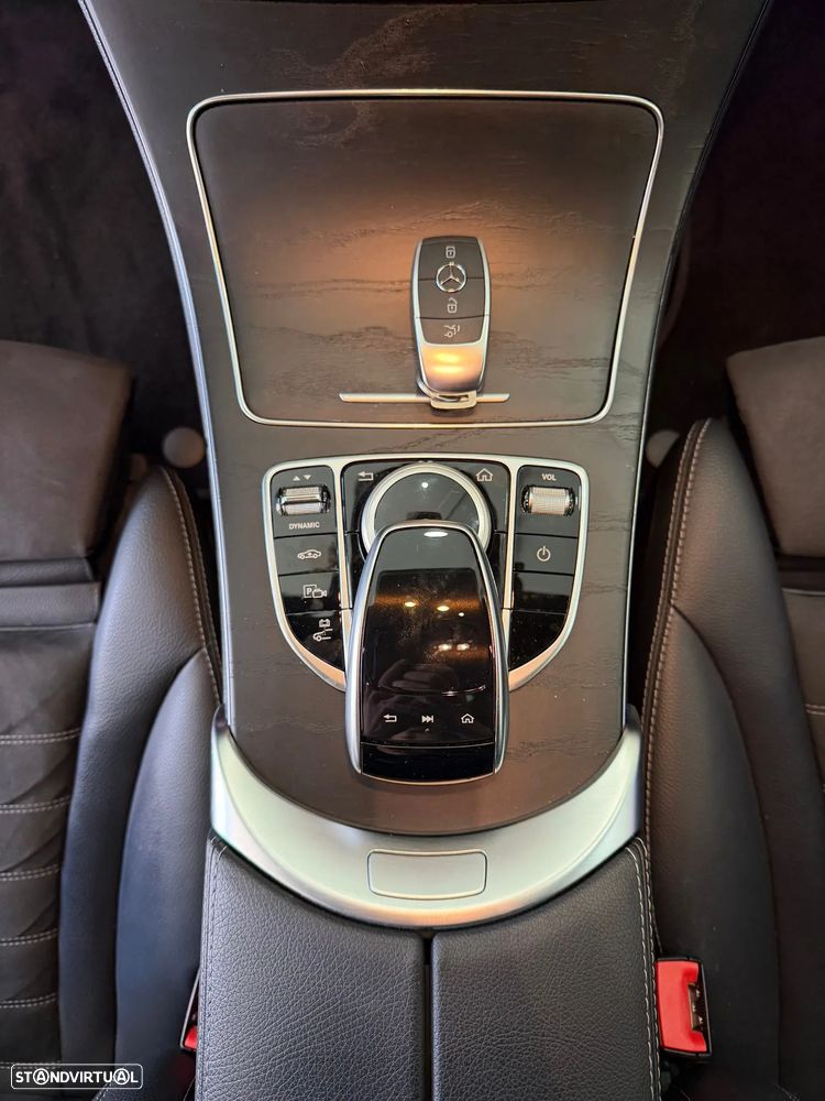 Mercedes-Benz C 300 de AMG Line - 20