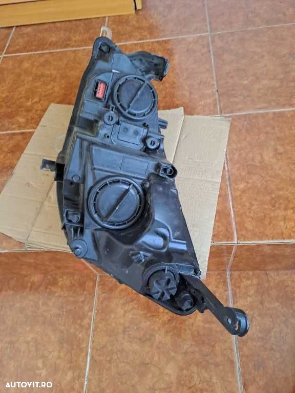 Far dreapta Opel Astra J Facelift original Europa cod 13371596 - 6