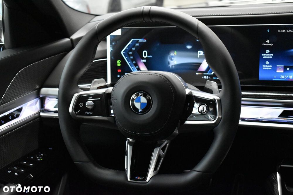 BMW Seria 7 - 15