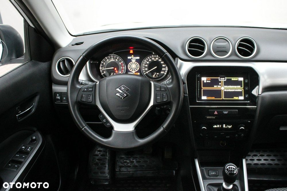 Suzuki Vitara 1.4 Boosterjet Premium 2WD - 8