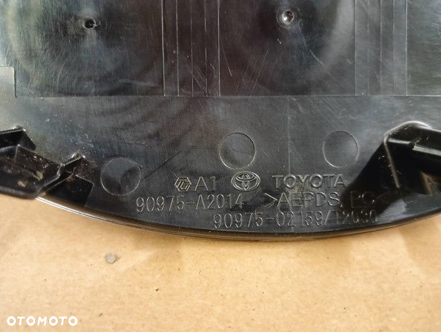 ZNACZEK EMBLEMAT LOGO TOYOTA LAND CRUISER HILUX RAV4 V 19- - 3