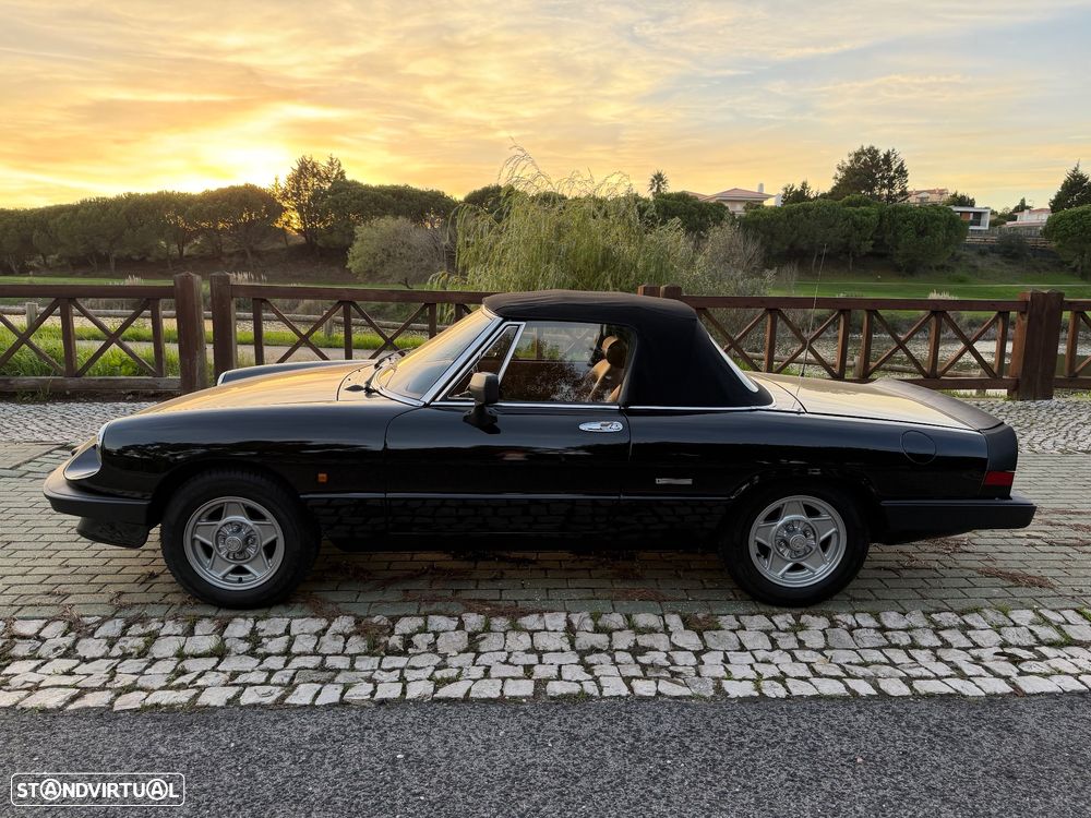 Alfa Romeo Spider 1.6 - 4