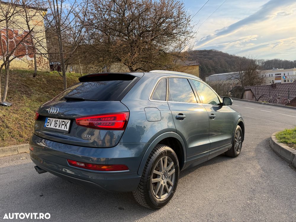 Audi Q3 2.0 35 TDI S tronic - 7
