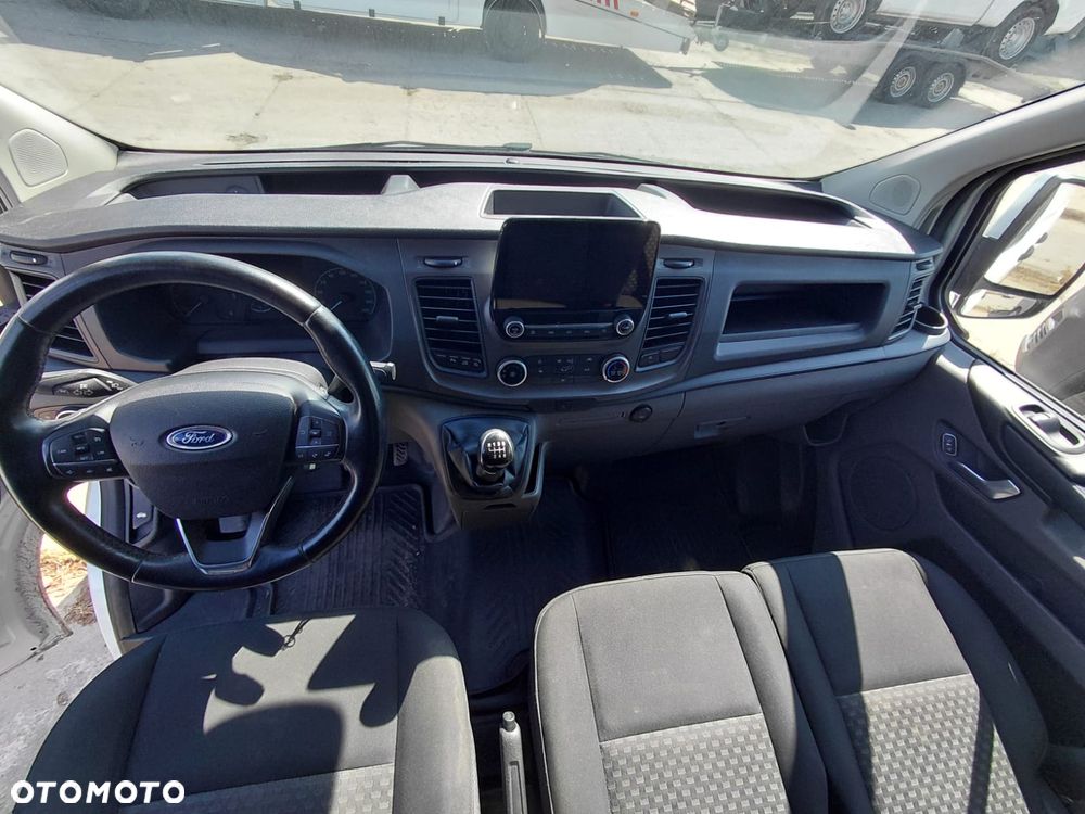 Ford Transit - 9