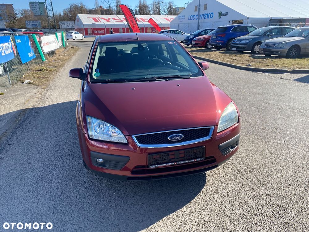 Ford Focus 1.6 16V Ghia - 7