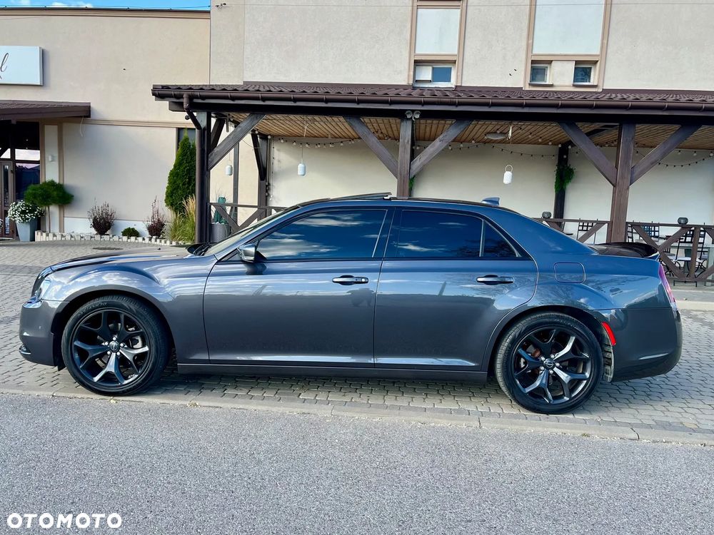 Chrysler 300s - 8