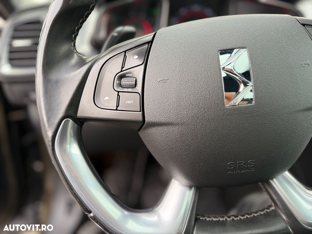 Citroën DS5 e-HDi 115 EGS6 Chic - 6