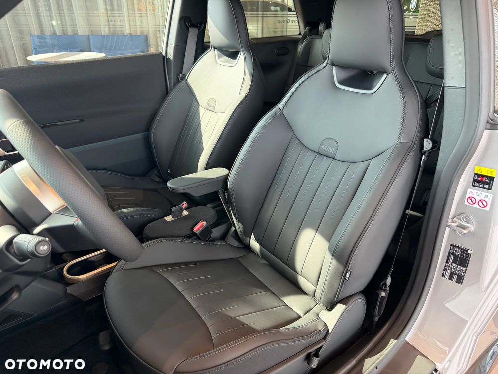 MINI Cooper E 40.7 Linia John Works - 14