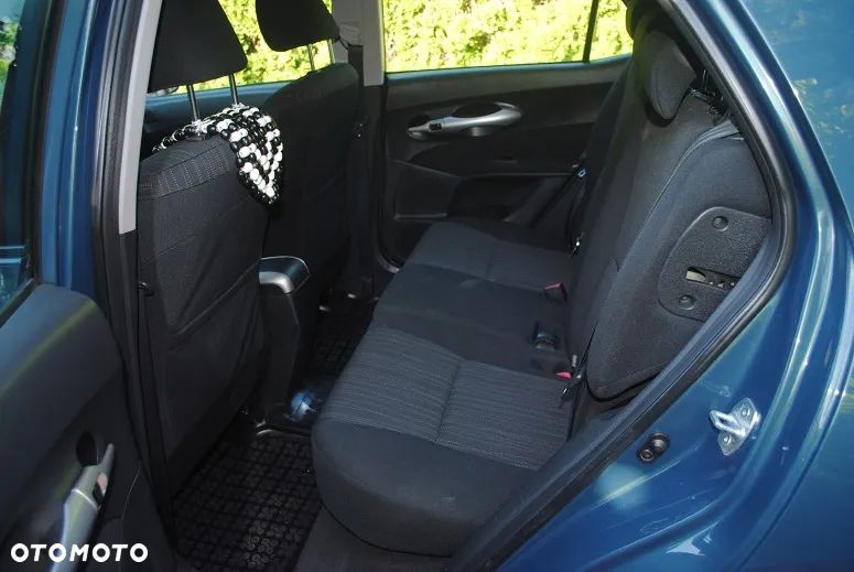 Toyota Auris 1.4 VVT-i Luna - 10