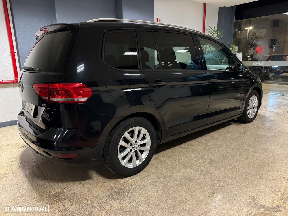 VW Touran 1.6 TDI Confortline - 11