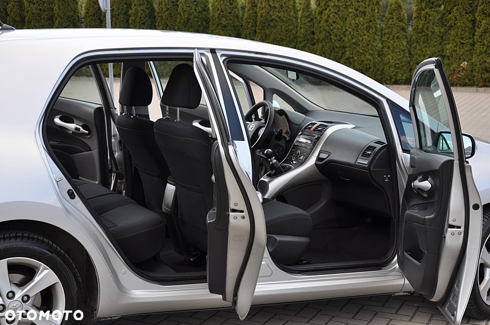 Toyota Auris 1.33 VVT-i Terra Start - 19