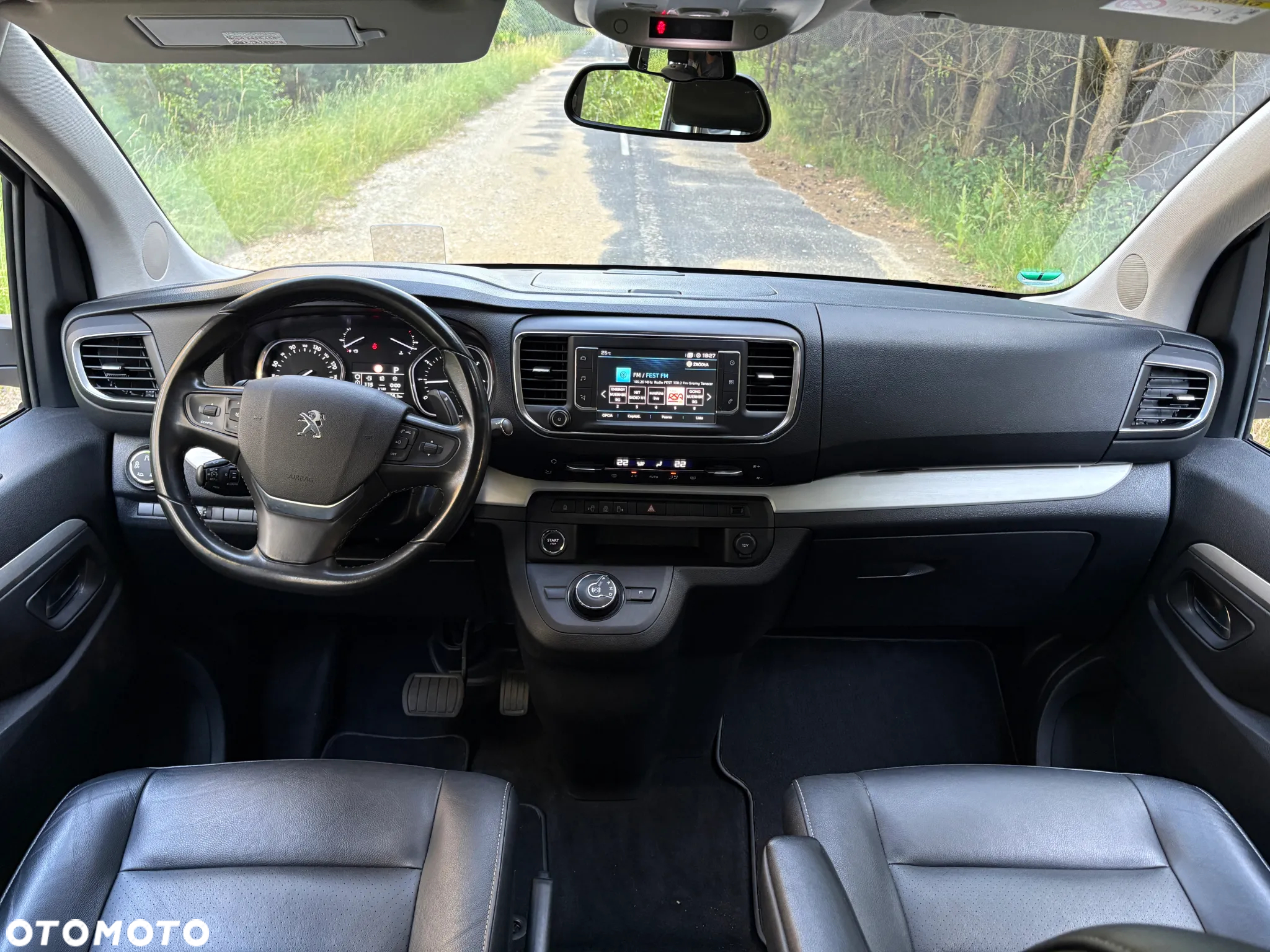 Peugeot Traveller L2 2.0 BlueHDi 180 S&S EAT8 Allure - 24