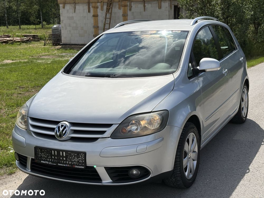 Volkswagen Golf Plus - 1