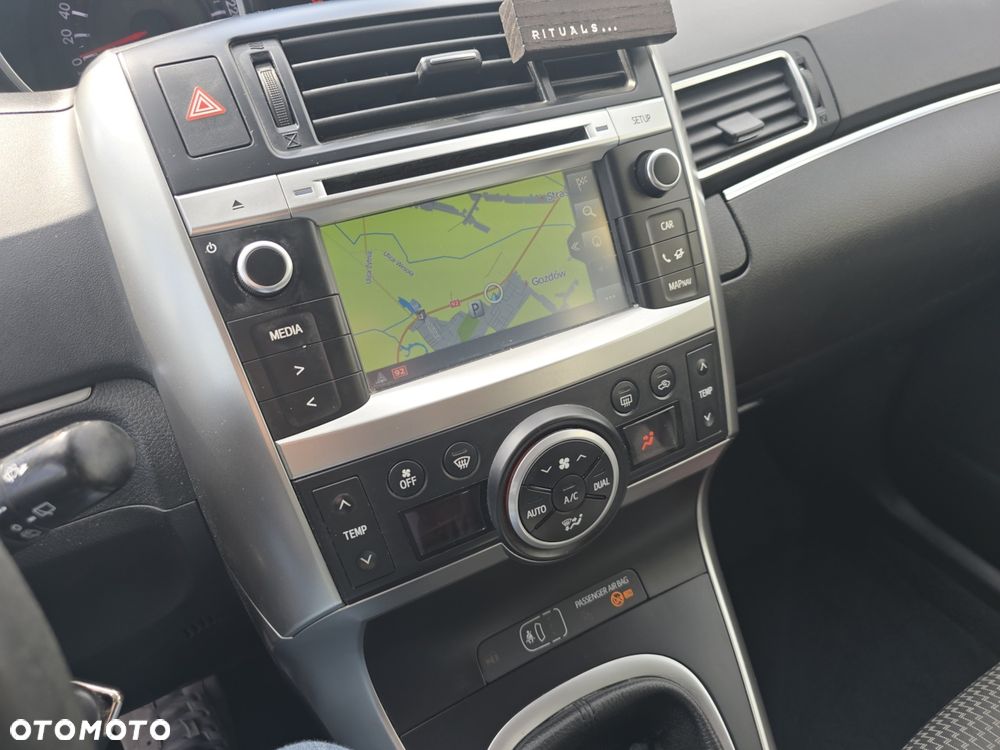 Toyota Verso 1.6 D-4D 5-Sitzer Start/Stop Comfort - 11