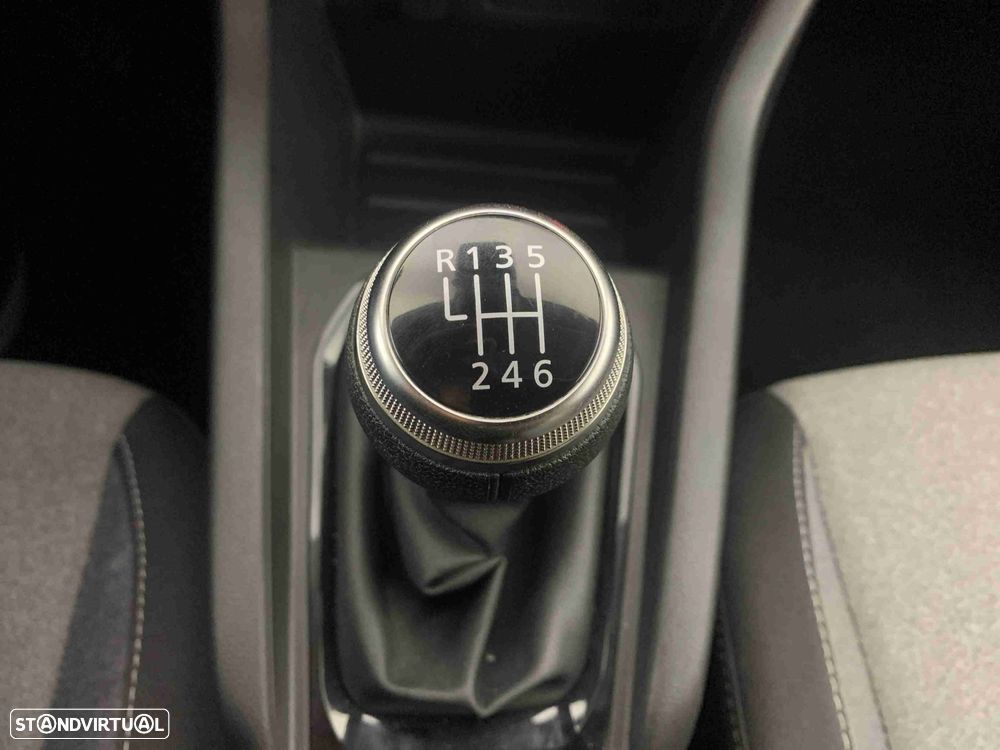 Renault Clio 1.0 TCe Evolution - 9