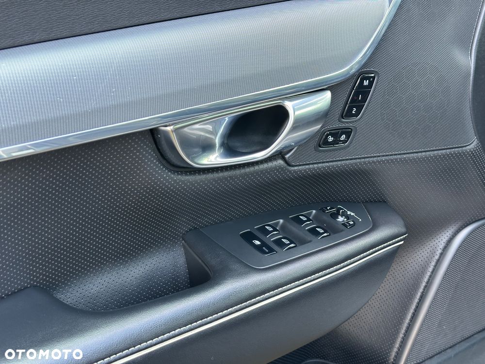 Volvo S90 T4 Geartronic R Design - 22