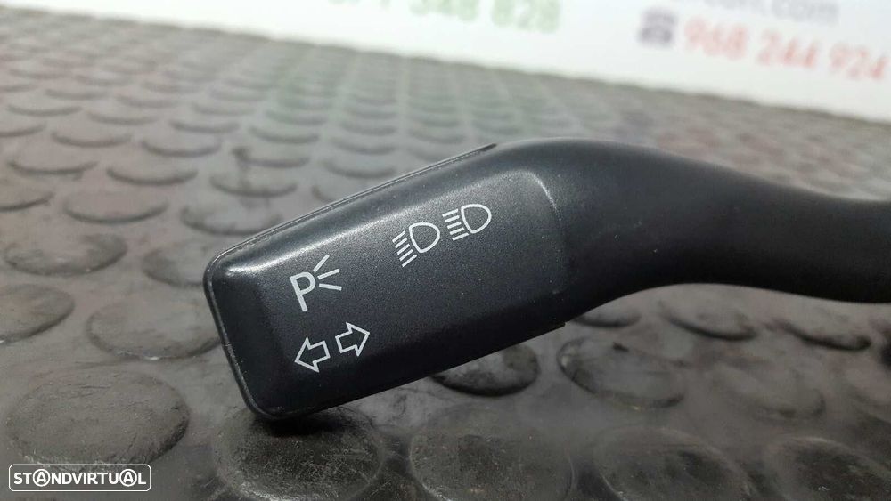 COMANDOS DOS PISCAS AUDI A3 (8P) 2.0 TDI ATTRACTION - 2