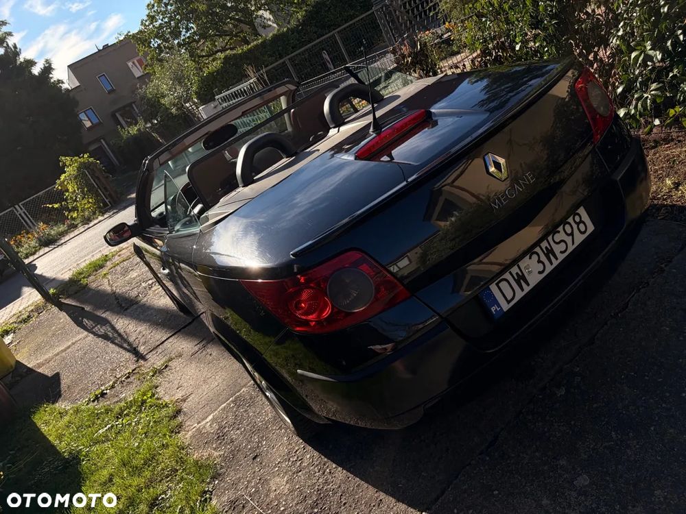 Renault Megane 1.9 dCi Coupe-Cabriolet Luxe Privilege - 2