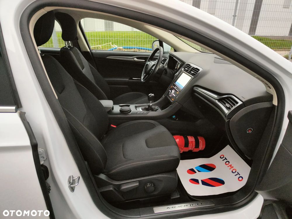 Ford Mondeo Turnier 2.0 EcoBlue Titanium - 12
