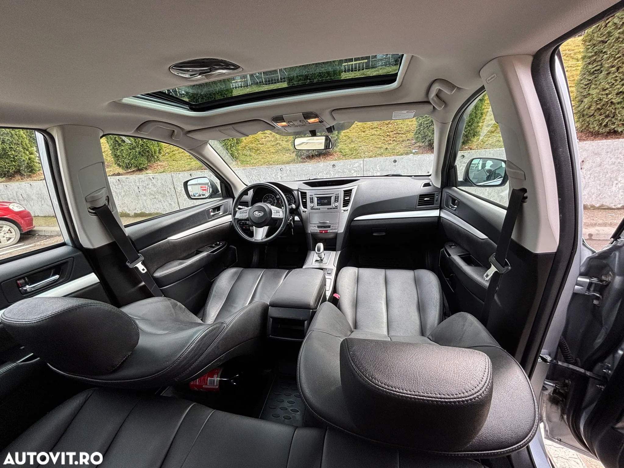 Subaru Outback - 10