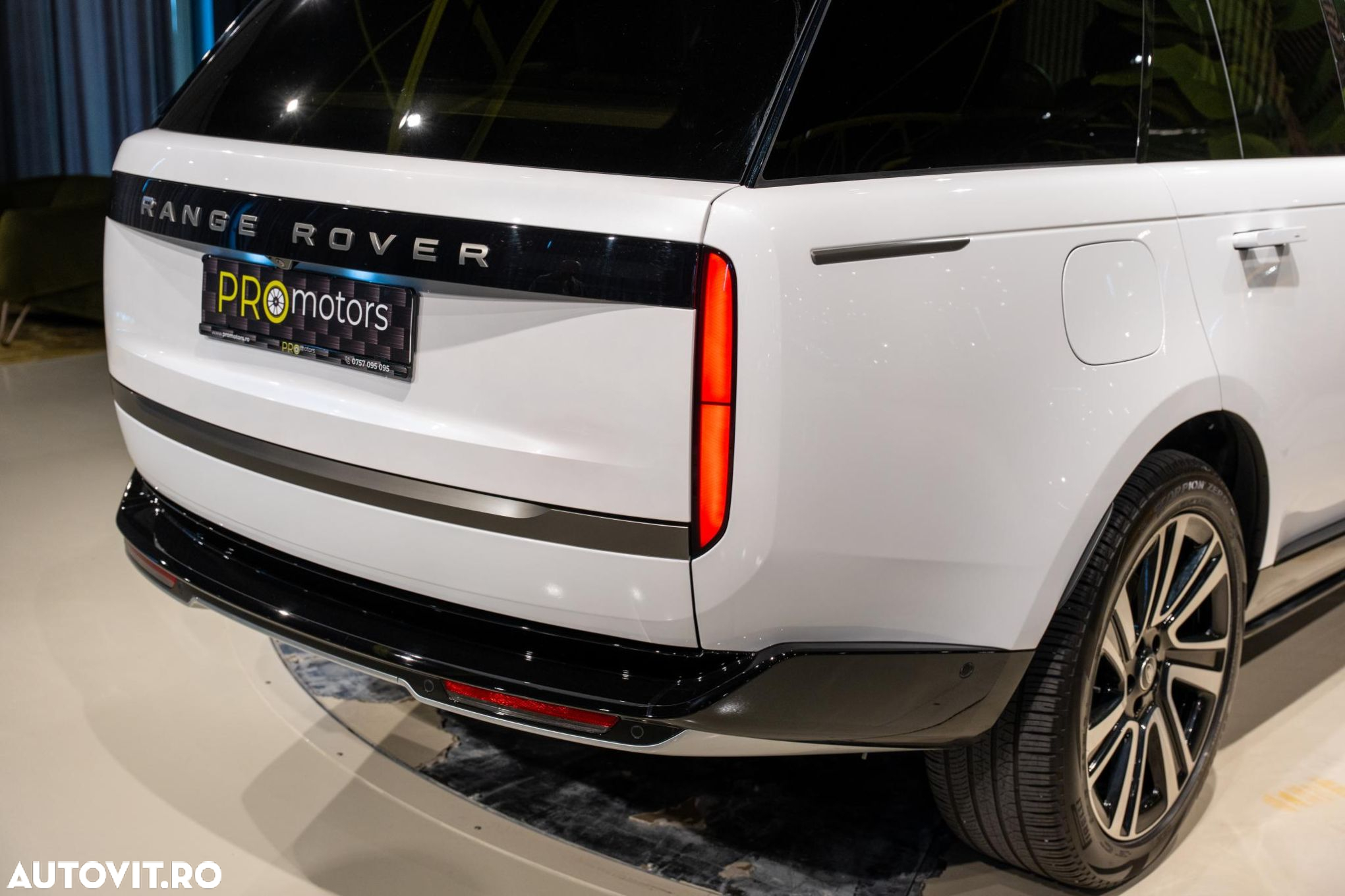 Land Rover Range Rover 3.0 I6 D350 MHEV HSE - 33