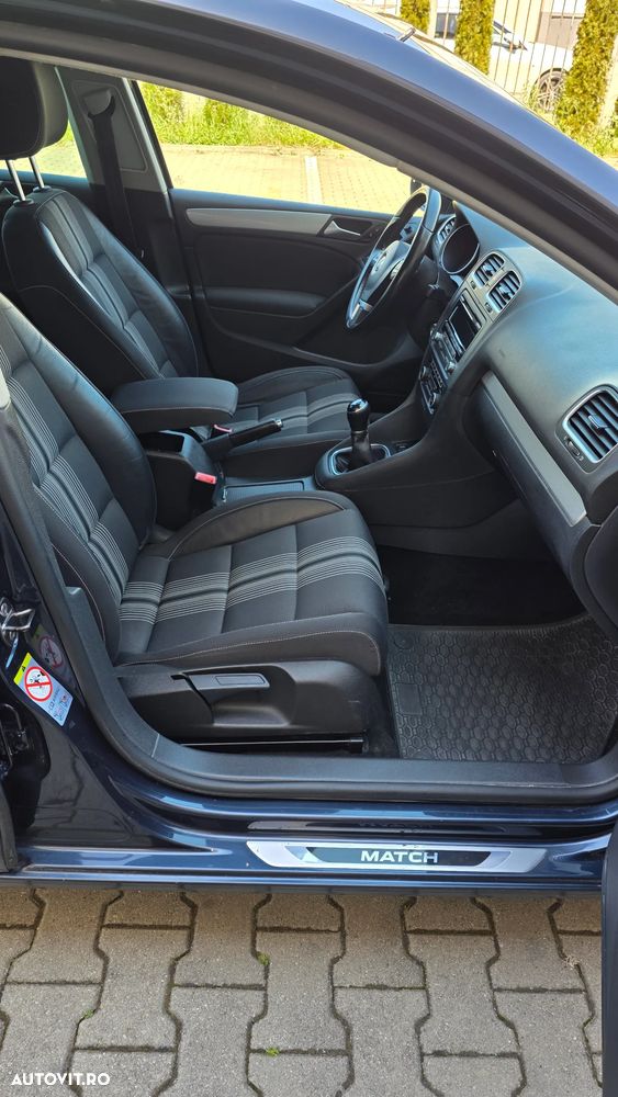 Volkswagen Golf 1.6 TDI BlueMotion Technology Comfortline - 10