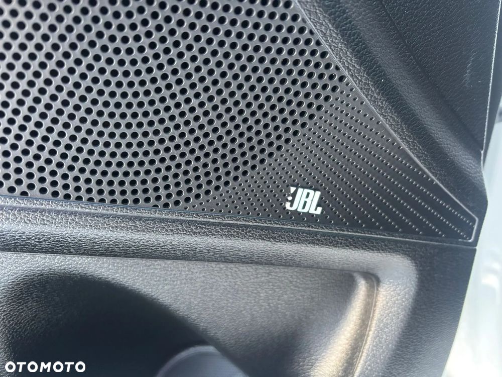 Kia Ceed 1.5 T-GDI OPF JBL Sound Edition - 14