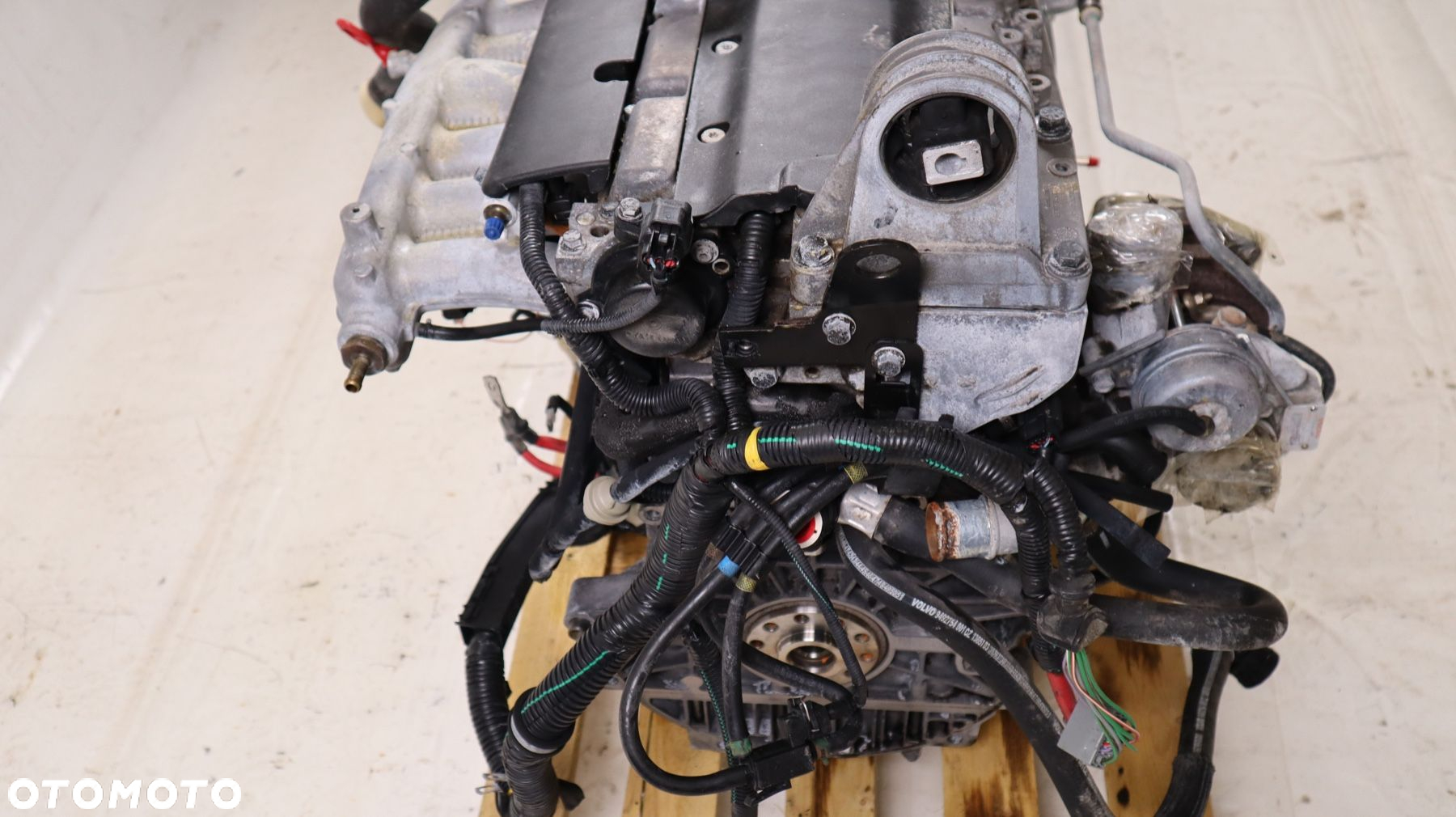 VOLVO XC70 2.5T SILNIK B5254T2 - 4