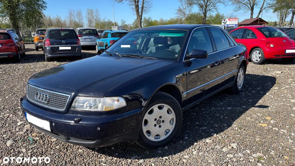Audi A8 2.8 Tiptronic - 2