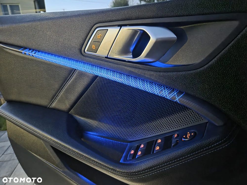 BMW Seria 1 116d Edition M Sport Shadow - 39