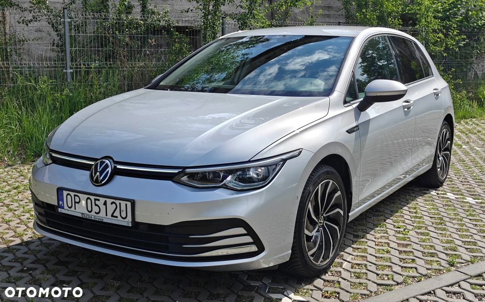 Volkswagen Golf 1.5 TSI EVO Style - 1