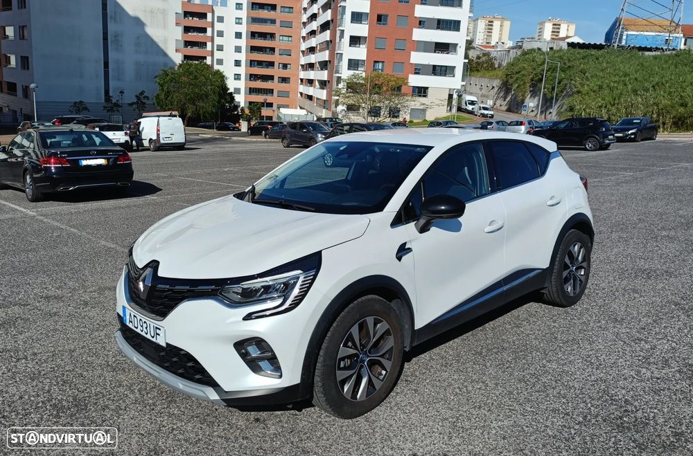 Renault Captur 1.6 E-Tech Plug-In Exclusive - 2