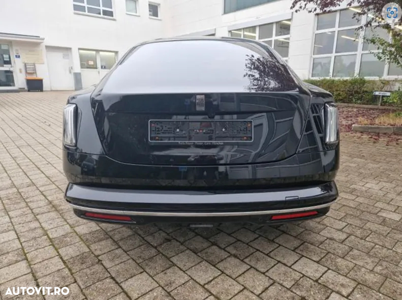 Rolls-Royce Spectre - 3