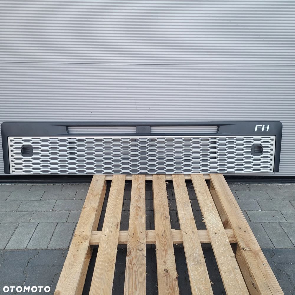 ATRAPA GRILL VOLVO FH5 FH16 ORYGINAŁ 23835096 CHWALIM116 - 1