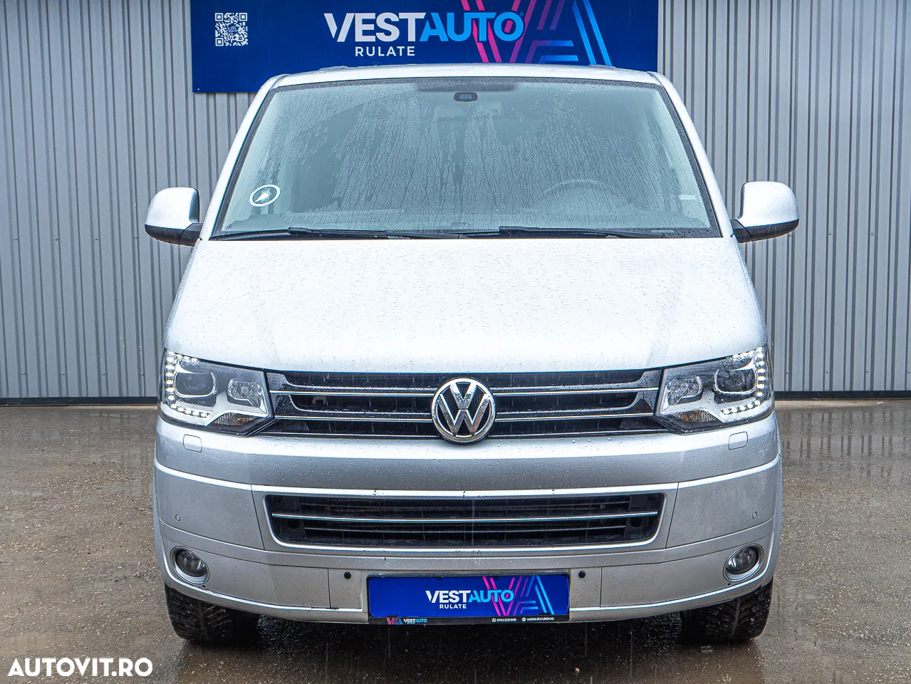 Volkswagen Multivan - 14
