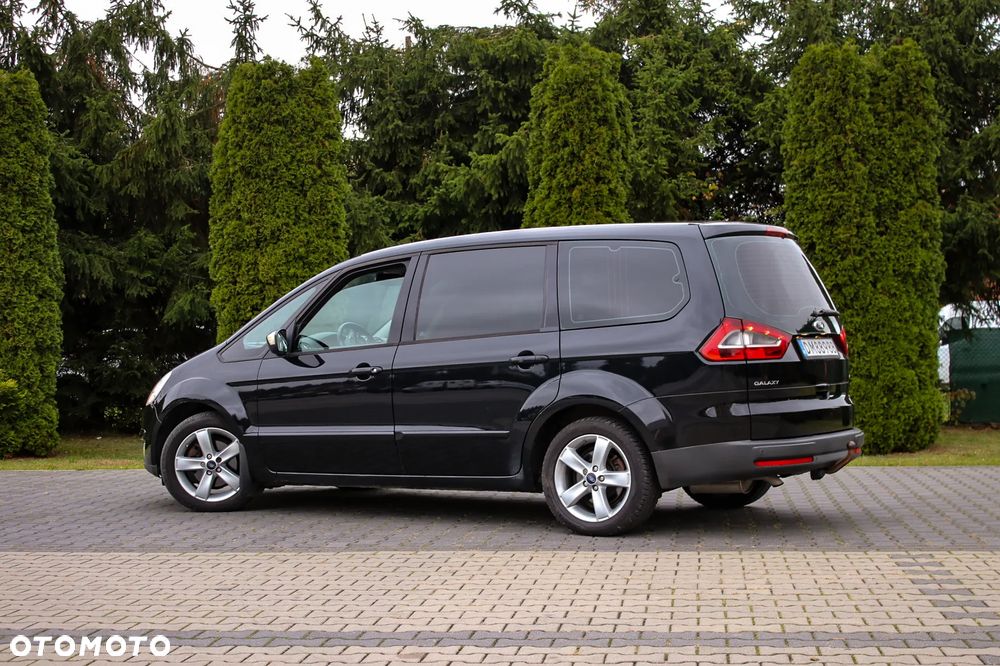 Ford Galaxy 2.0 TDCi Titanium - 16