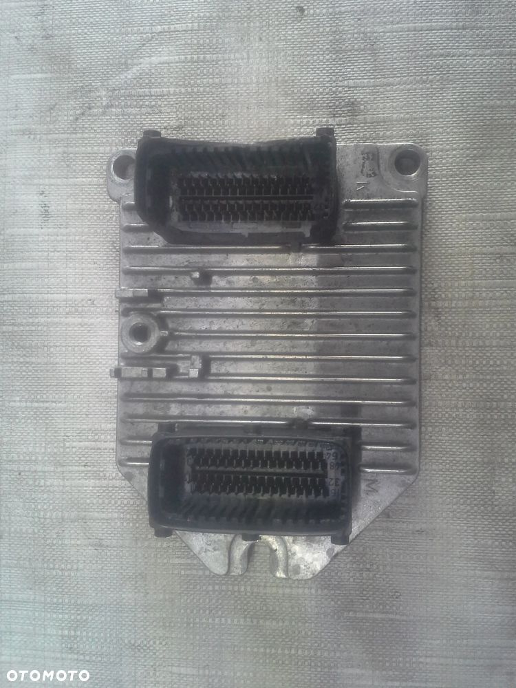 Opel Astra Vectra Zafira 1.8 16V sterownik silnika GM 09179499  5WK9181 - 2