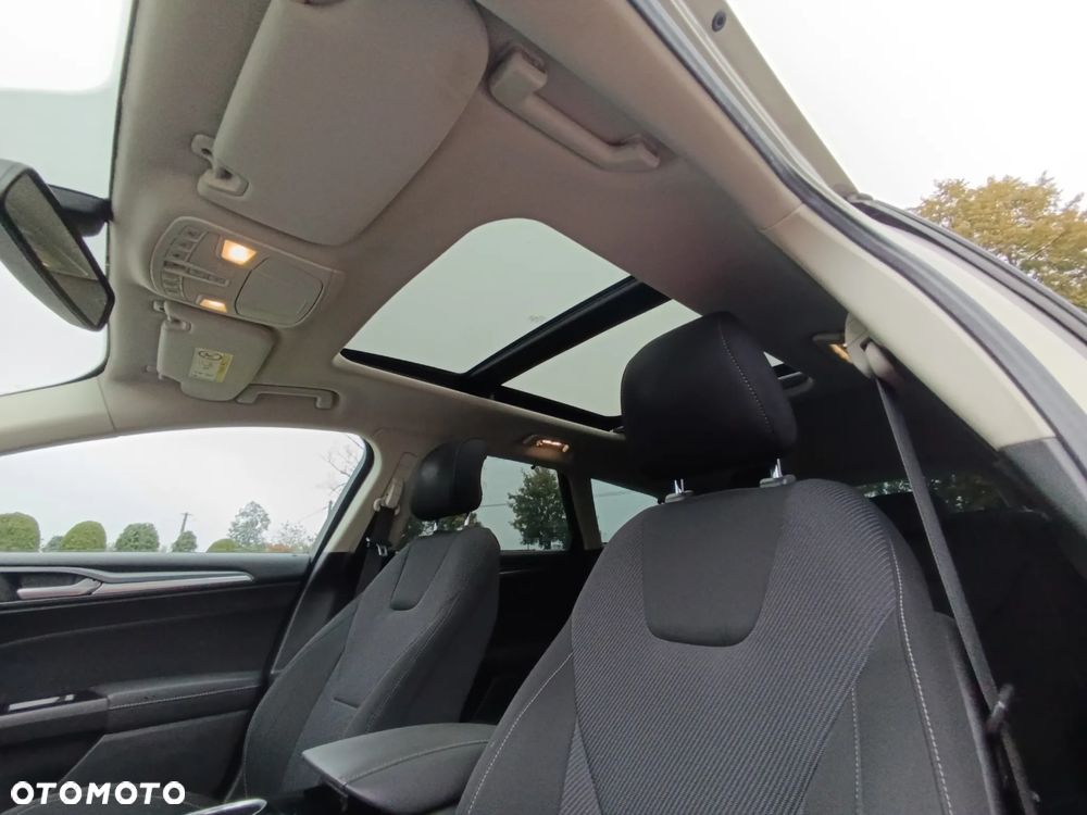 Ford Mondeo 2.0 TDCi Titanium PowerShift - 14